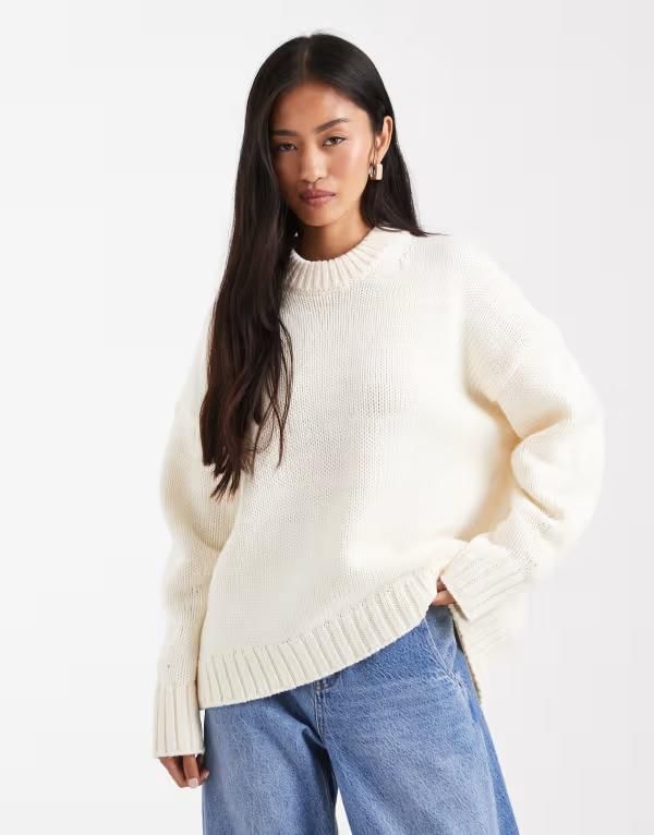 エイソス レディース アウター ニット・セーター クルーネック セーター ASOS DESIGN oversized crew neck sweater with curved hem in clea