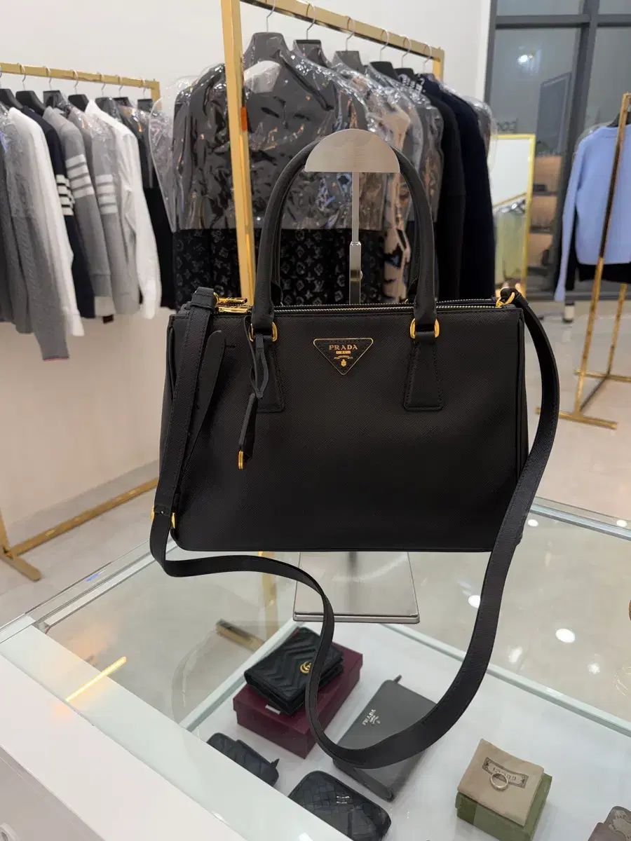 正規品 PRADA プラダ サフィアーノ バッグ