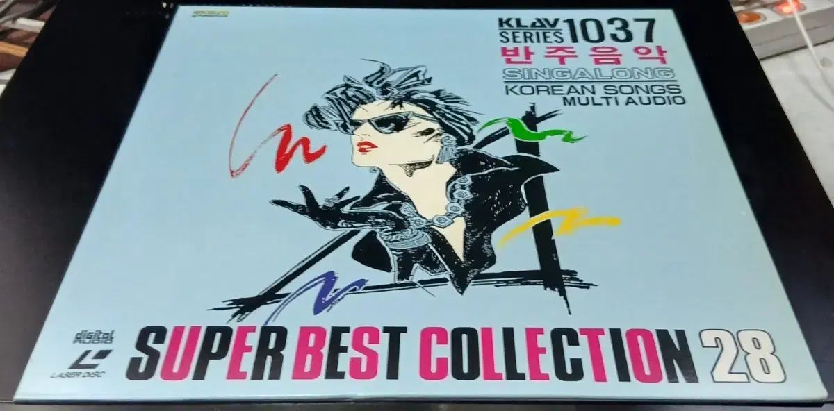 伴奏者　　　レーザーディスク　　　　rivinBE 伴奏音楽 レーザーディスク 1037 - メルカリ