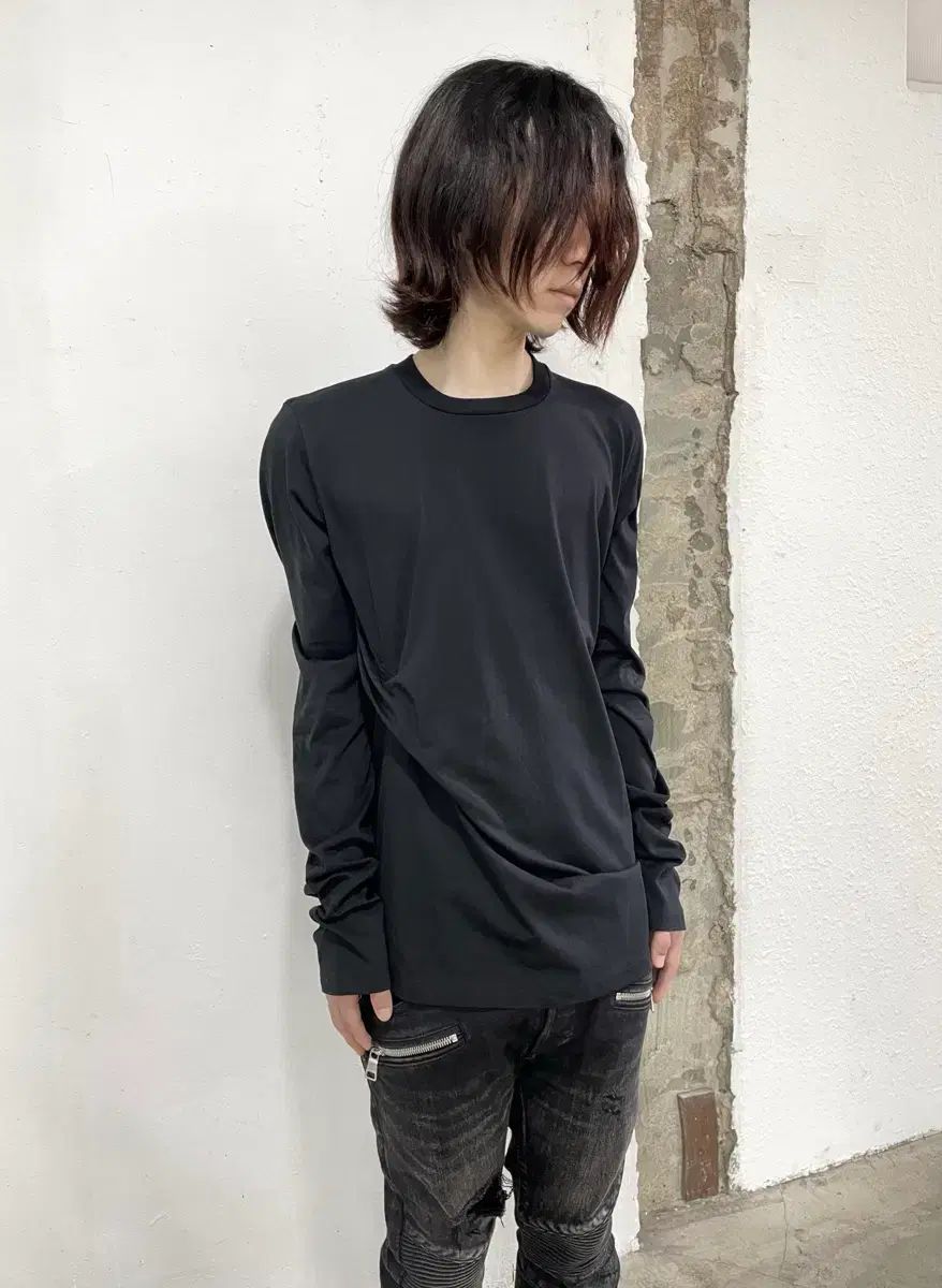 マリナ イ テッド Tシャツ ドレープ スリーブ