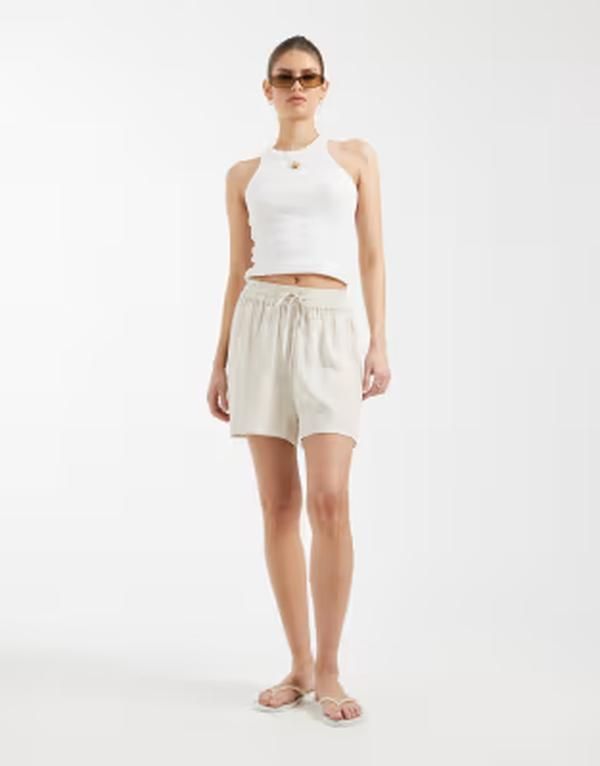 エイソス レディース ボトムス ハーフパンツ・ショーツ ショートパンツ リネン ASOS DESIGN linen shorts in oatmeal part of a set Oatmeal オー