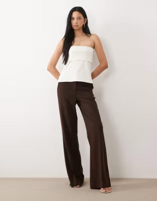 エイソス レディース ボトムス カジュアルパンツ トール ASOS DESIGN Tall tailored snatch flare pants in chocolate brown ブラウン
