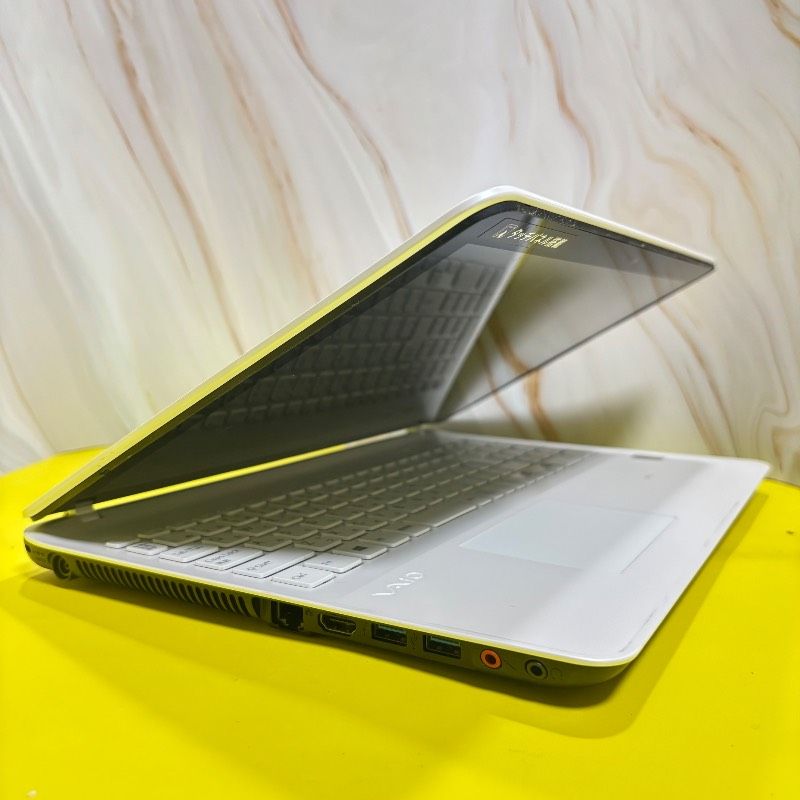 Core i7 VAIO Windows11 Office付 SSD240GB - メルカリ