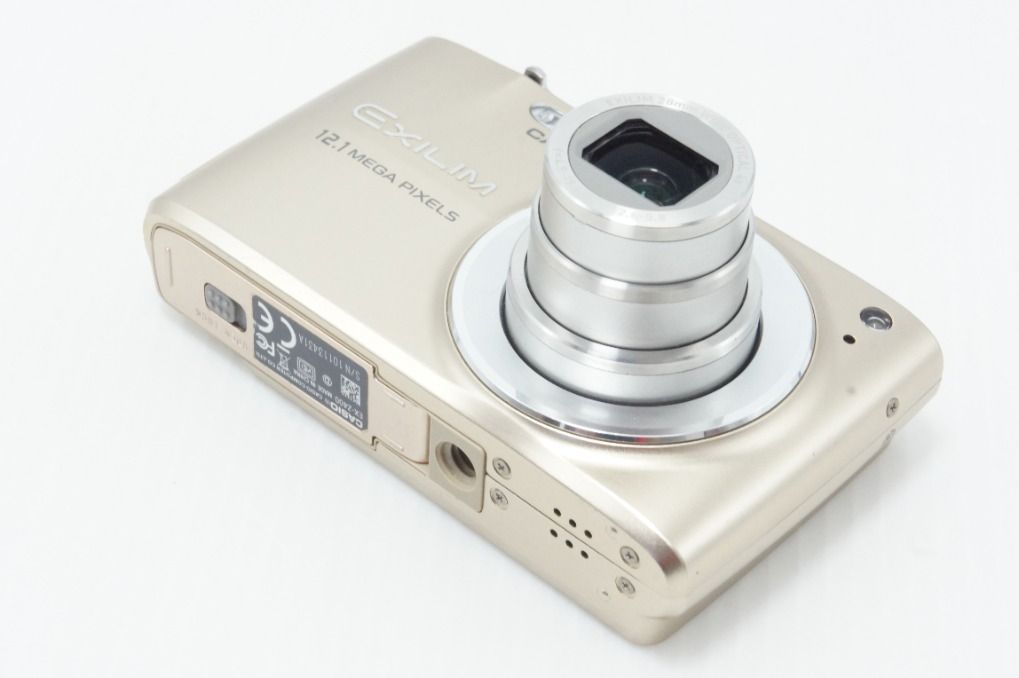 美品 CASIO カシオ EXILIM EX-Z400 コンパクトデジタルカメラ ゴールド