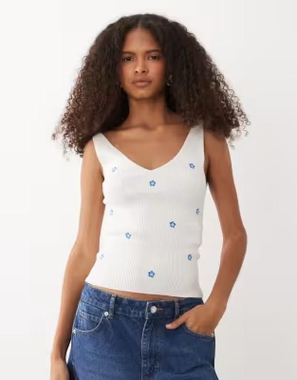 ジェイディーワイ レディース トップス ベスト ニット JDY knitank top with flower embroidery WHITE ホワイト