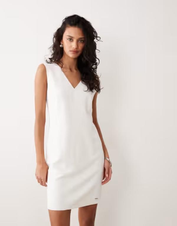 カルバンクライン レディース トップス ワンピース ミニ Calvin Klein heavy textured shine mini dress Tofu オフホワイト
