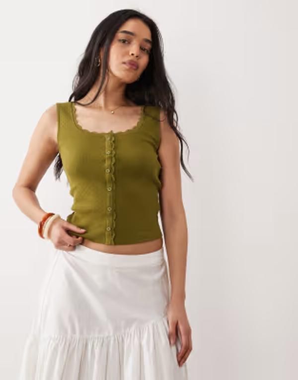 ミスセルフフリッジ レディース トップス タンクトップ レーストリム レース Misselfridge pointelle button up tank top with lace trim Khak
