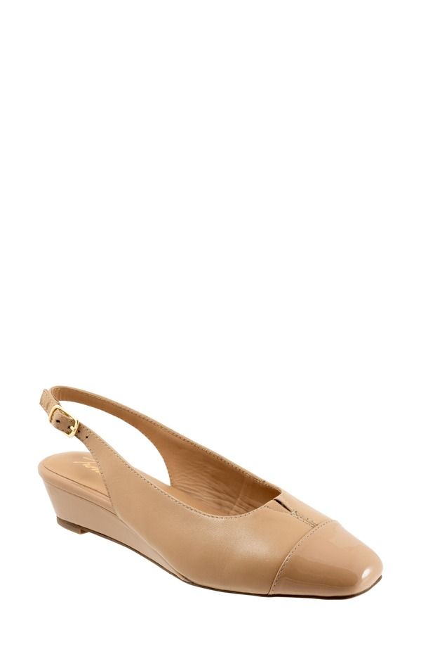 トロッターズ レディース シューズ パンプス キャップ Trotters Dea Slingback Cap Toe Wedge Pump Beige ベージュ