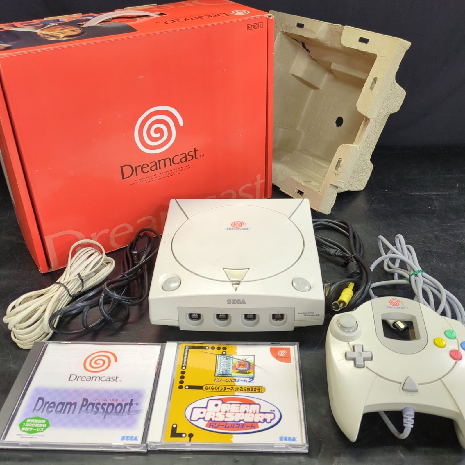 【D45425】ジャンク ドリームキャスト 本体 HKT-3000 コントローラー 箱 説明書付きセット 美品
