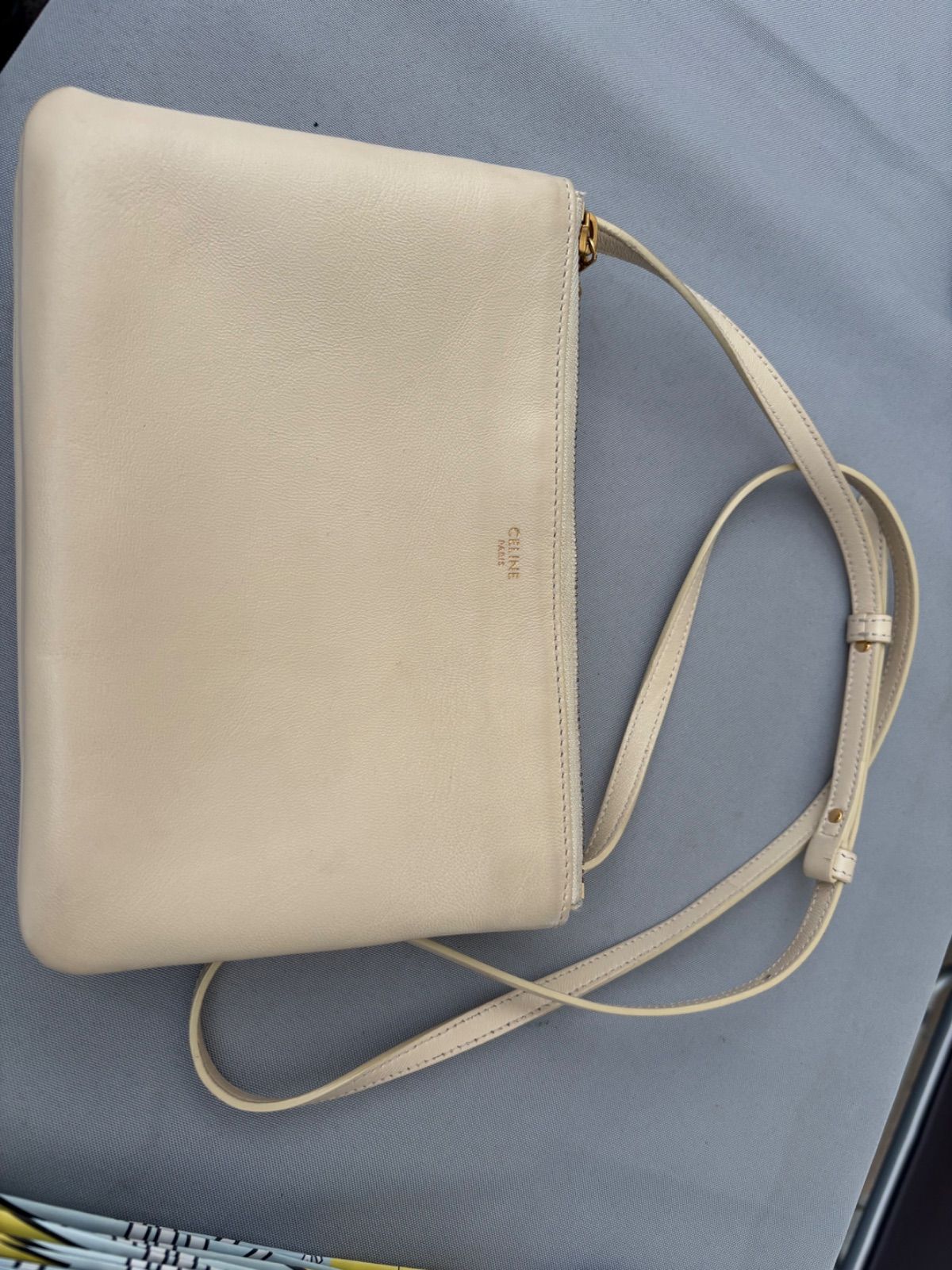 【美品】CELINE セリーヌ トリオ スモール ショルダーバッグ ベージュ