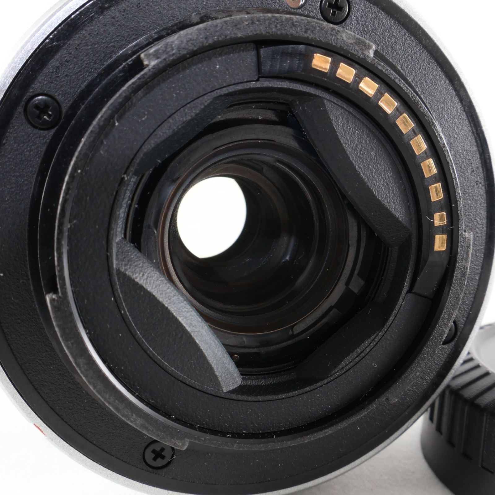 【美品】Fujifilm XC 16-50mm F3.5-5.6 OIS ズームカメラレンズ シルバー