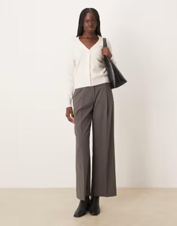 マンゴ レディース アウター カーディガン Vネック Mango vneck cardigan CREAM クリーム