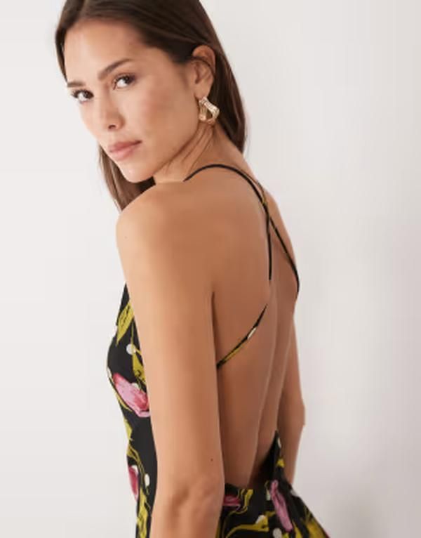 エイソス レディース トップス ワンピース フラワー柄 プリント フリル スカート マキシ フラワー ASOS DESIGN strappy fishtail skirt ruffled maxi d