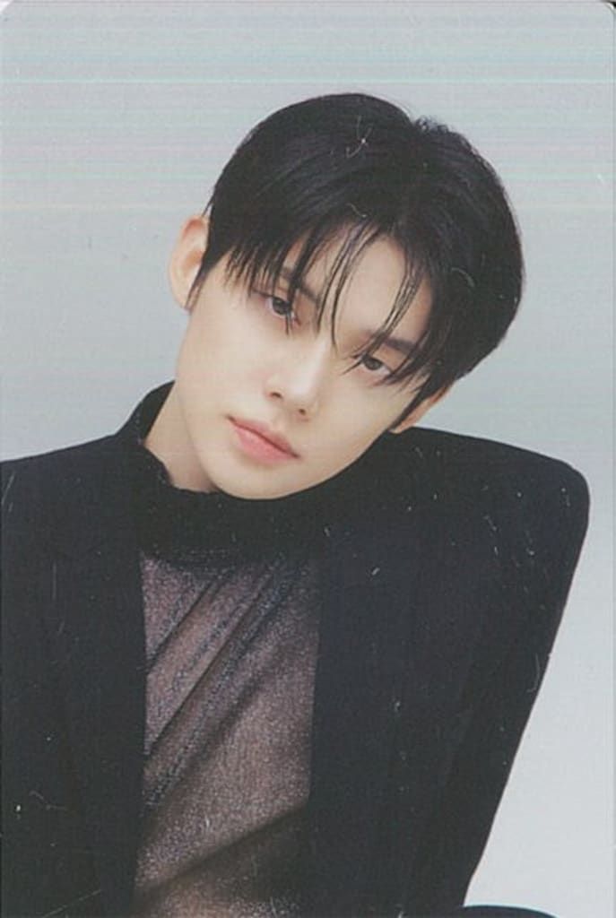 TXT YEONJUN 2025 WORLD TOUR ACT：TOMORROW OFFICIAL MD 10/11 - メルカリ