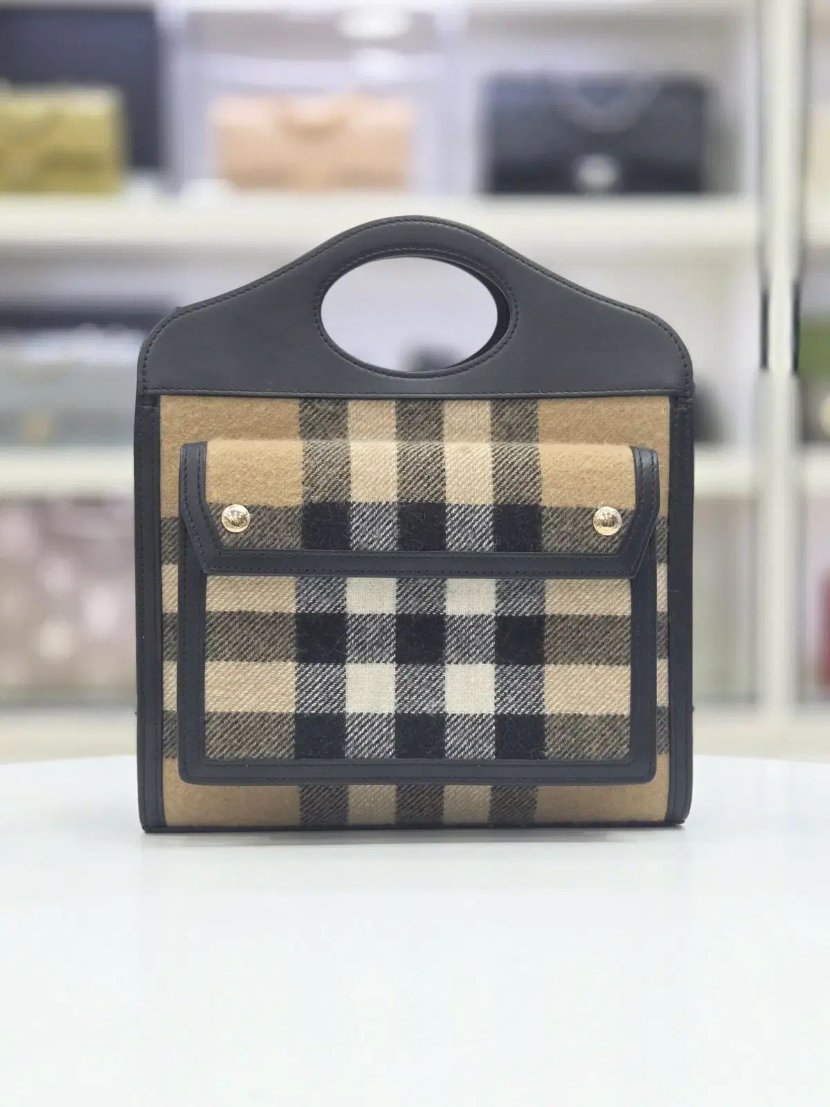 バーバリー チェック カシミア ミニ ポケット トート ショルダーバッグ 8035839