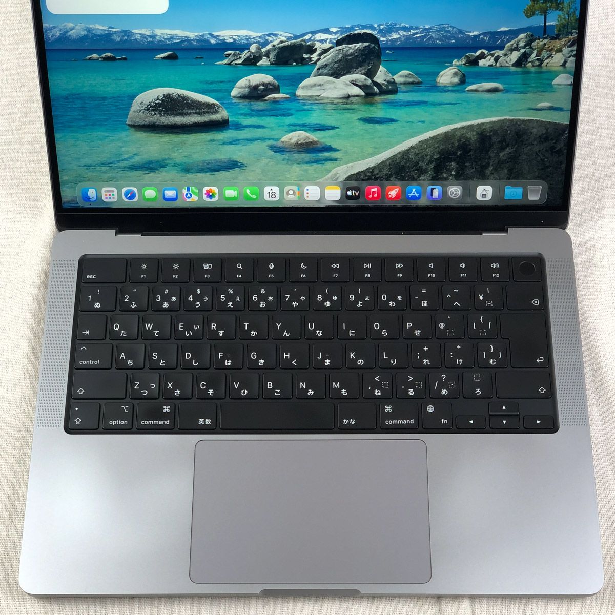 【本体のみ】Apple MacBook Pro (14インチ 2021) 【M1 Pro(CPUコア10/GPUコア16)・メモリ16GB・SSD1TB】A2442 EMC3650/mb-261256(499000) 【本体のみ】Apple MacBook Pro (14インチ 2021) 【M1 Pro(CPUコア10/GPUコア16)・メモリ16GB・SSD1TB】A2442 EMC3650/mb-261256(499000)