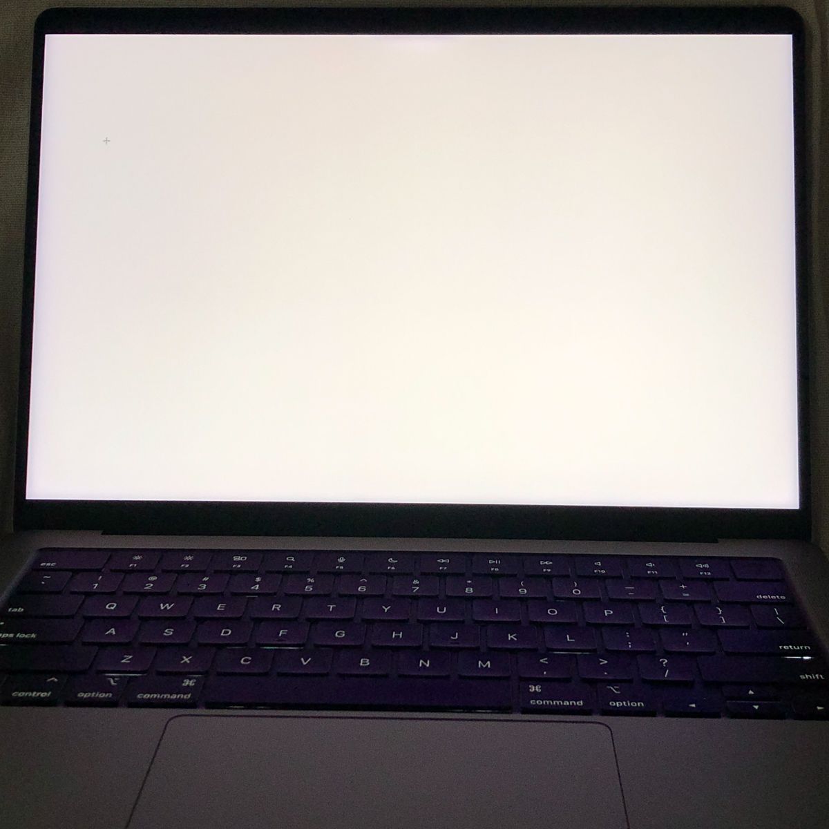 【本体のみ】Apple MacBook Pro (14インチ 2021) 【M1 Pro（CPUコア10/GPUコア16）・メモリ16GB・SSD1TB】A2442 EMC3650/mb-261258（498999）