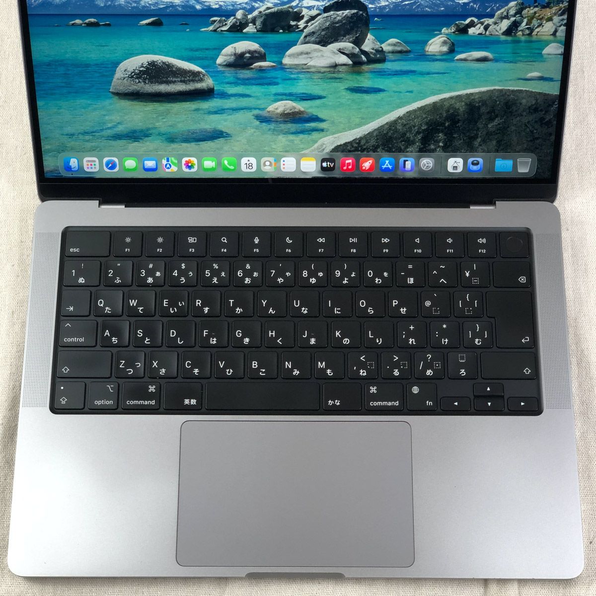 【本体のみ】Apple MacBook Pro (14インチ 2021) 【M1 Pro（CPUコア10/GPUコア16）・メモリ16GB・SSD1TB】A2442 EMC3650/mb-261259（499014）