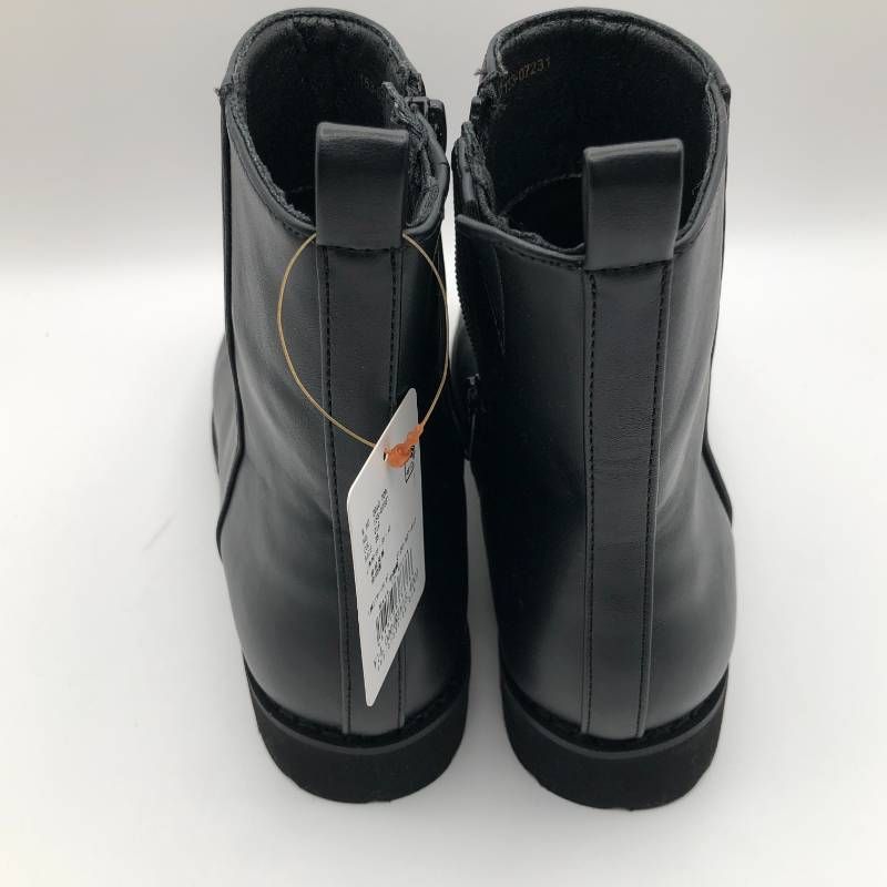 タ　UNTITLED　アンタイトル　トラックソールブーツ　黒　ブラック　22.5cm