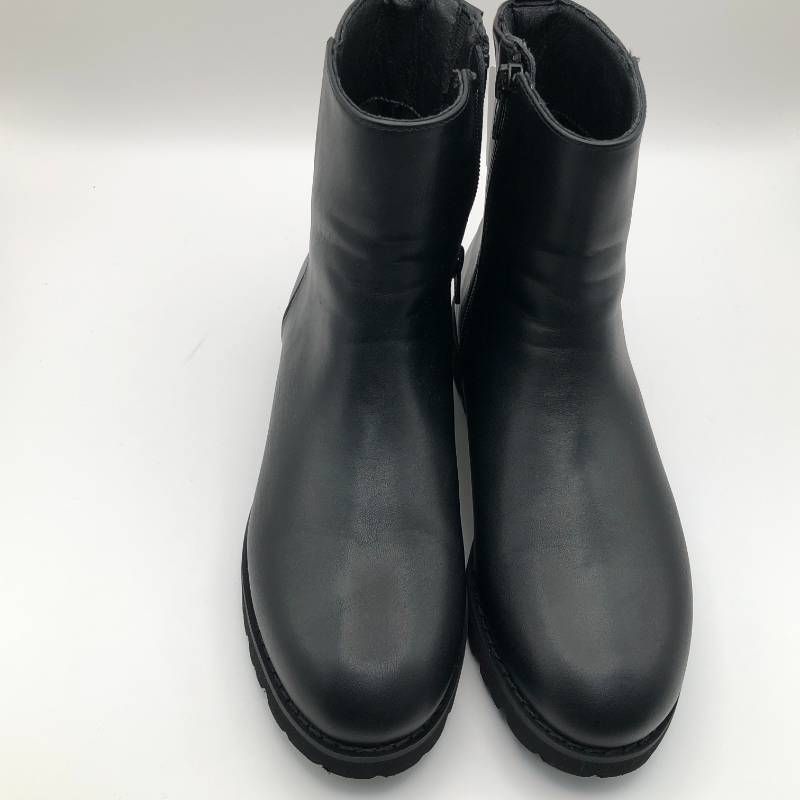 タ　UNTITLED　アンタイトル　トラックソールブーツ　黒　ブラック　22.5cm