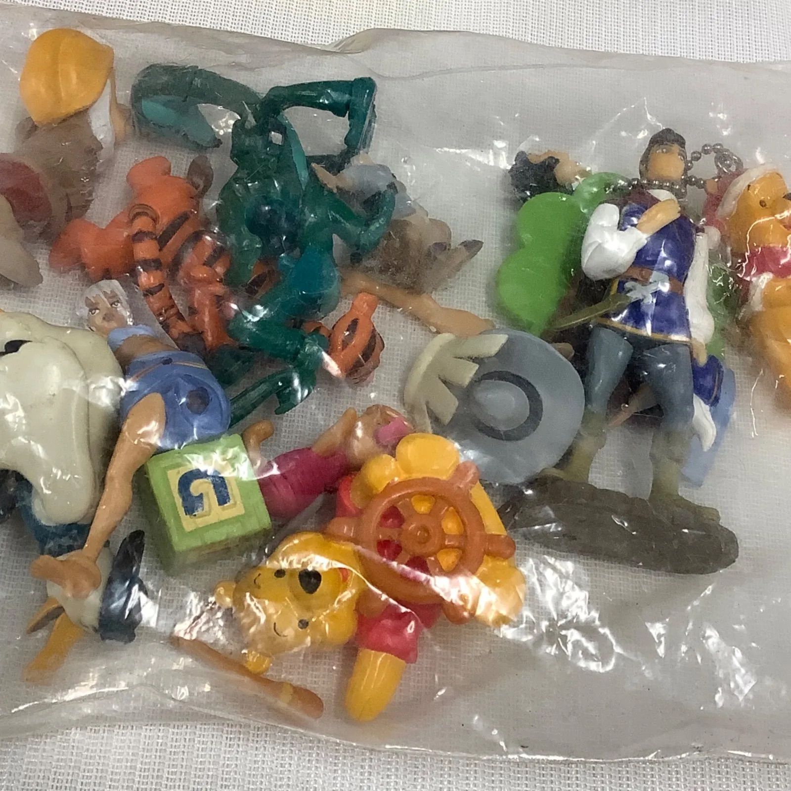 現状品】ディズニーグッズ たくさんまとめ売り Y834 - メルカリ