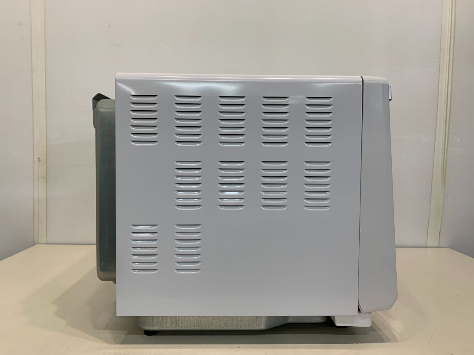 ジャンク品】シャープ 電子レンジ RE-SS10XーW 2021年製 - メルカリ