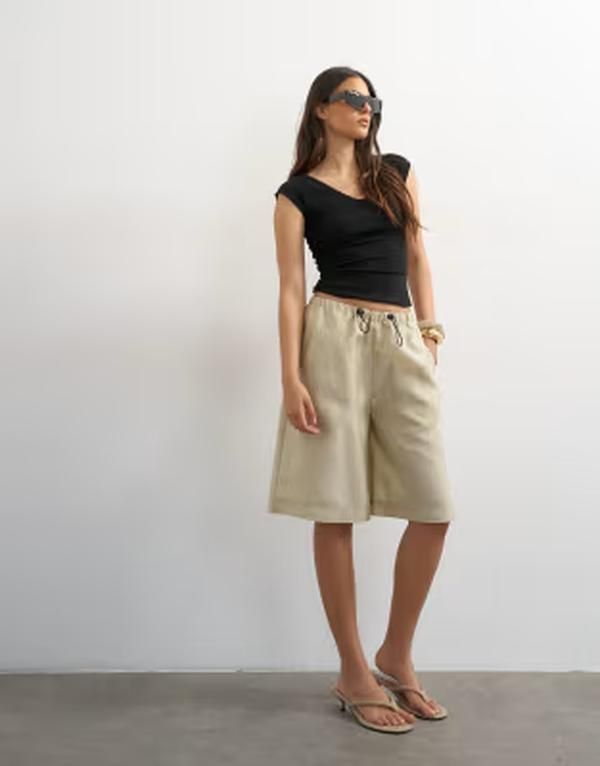 トップショップ レディース ボトムス カジュアルパンツ A ライン ショートパンツ Topshop taffeta line longline shorts in oyster