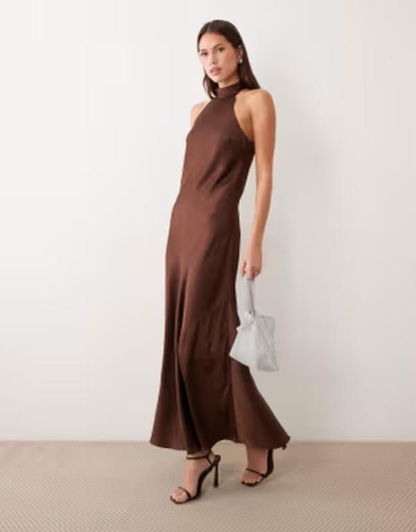 ヴィラ レディース トップス ワンピース 背中開き サテン マキシ ホルター VILA halterneck backlessatin maxi dress in chocolate Shaved C