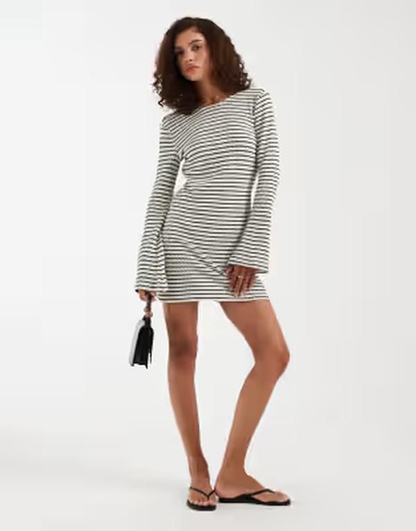 ヴェロモーダ レディース トップス ワンピース ミニット Vero moda stretch crochet knit bell sleeve mini dress and cream stripe ヴェロモーダ レディース トップス ワンピース ミニット Vero moda stretch crochet knit bell sleeve mini dress and cream stripe