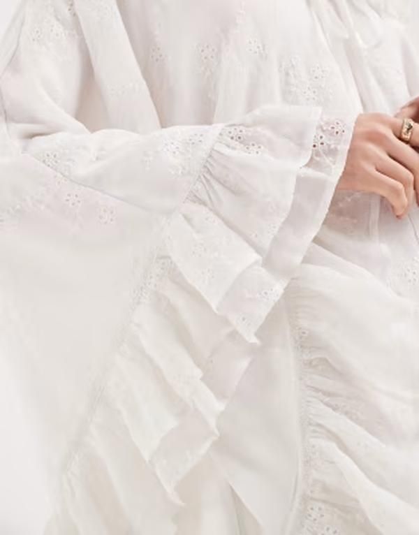 ミスセルフフリッジ レディース トップス ワンピース シフォン ケープデザイン 刺繍 キャップ ケープ Misselfridge festival embroidered chiffon cape d