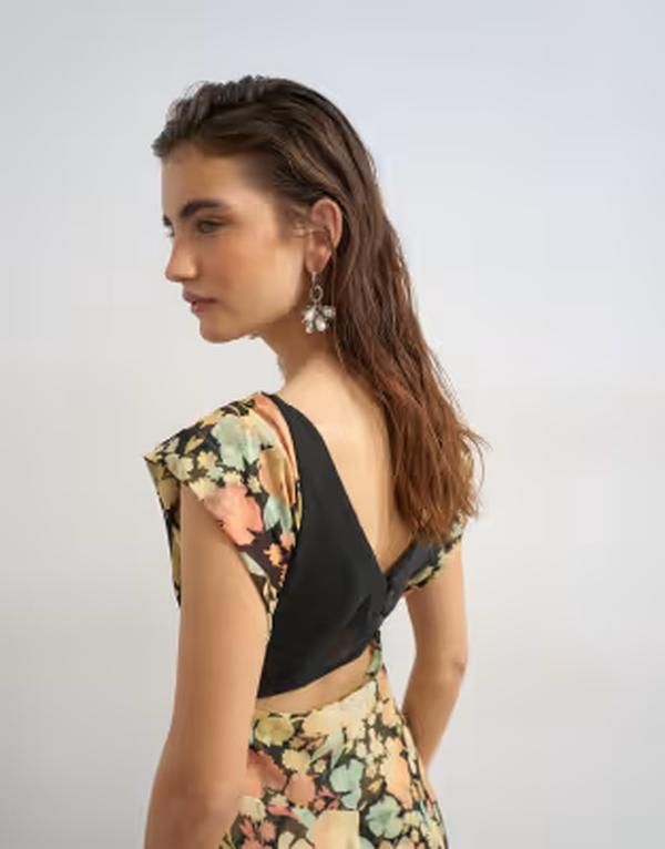 トップショップ レディース トップス ワンピース オープンバック フラワー柄 プリーツ マキシ フラワー Topshopleated open back maxi dress and green fl