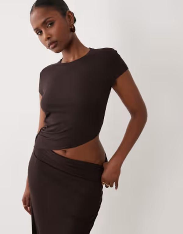エイソス レディース トップス ワンピース カットアウト ミディ ASOS DESIGN light rib cutout midi dress in chocolate チョコレート