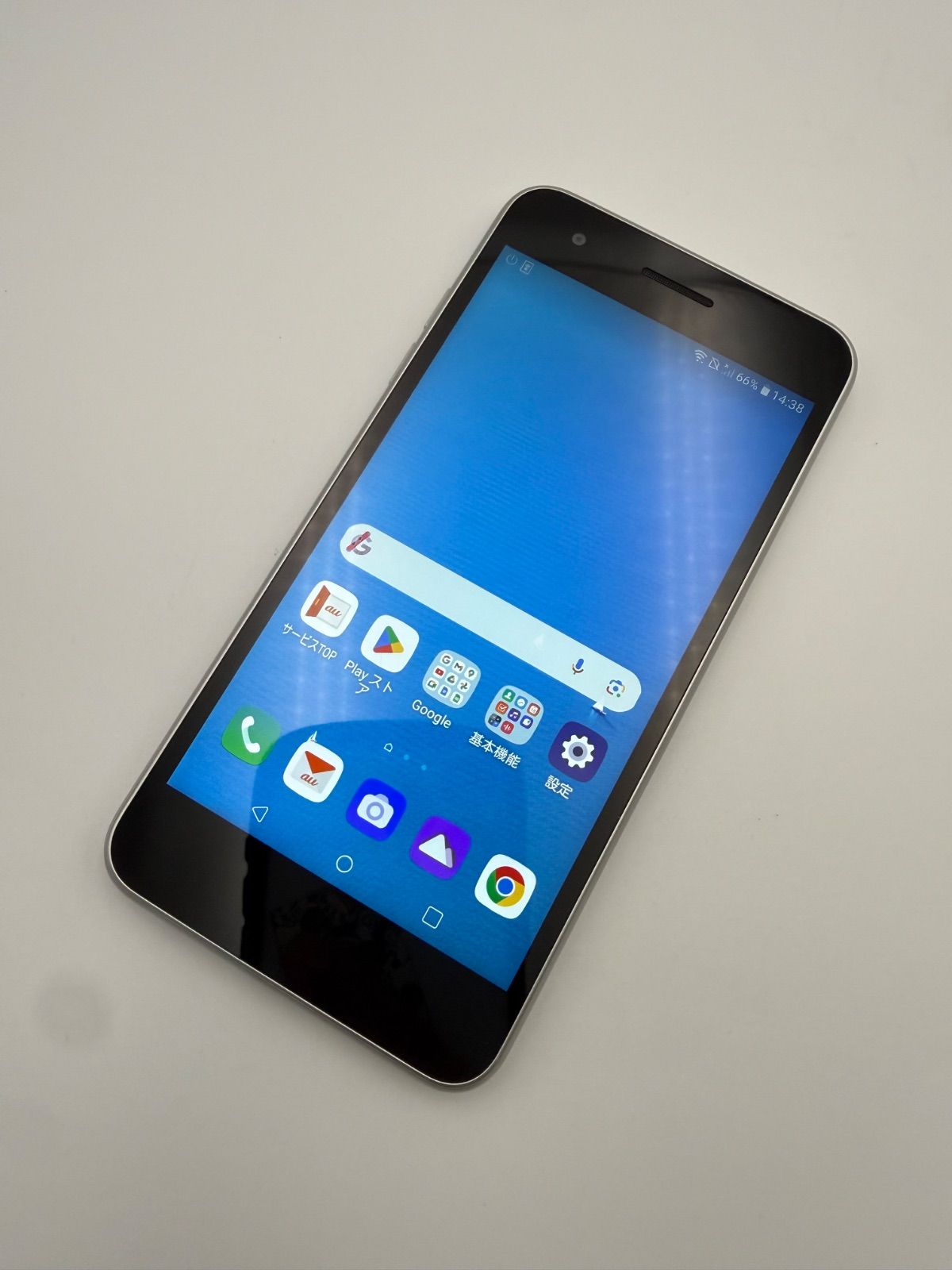 au LG it LGV36 ホワイト SIMロック解除済 - メルカリ