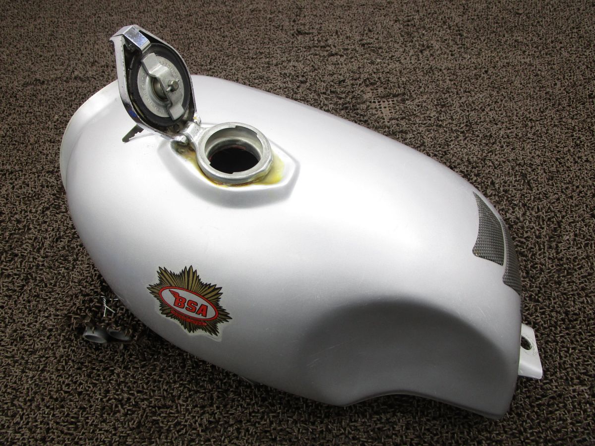 GB250クラブマン 社外 BSA ガソリンタンク □A7611！ フューエルコック 