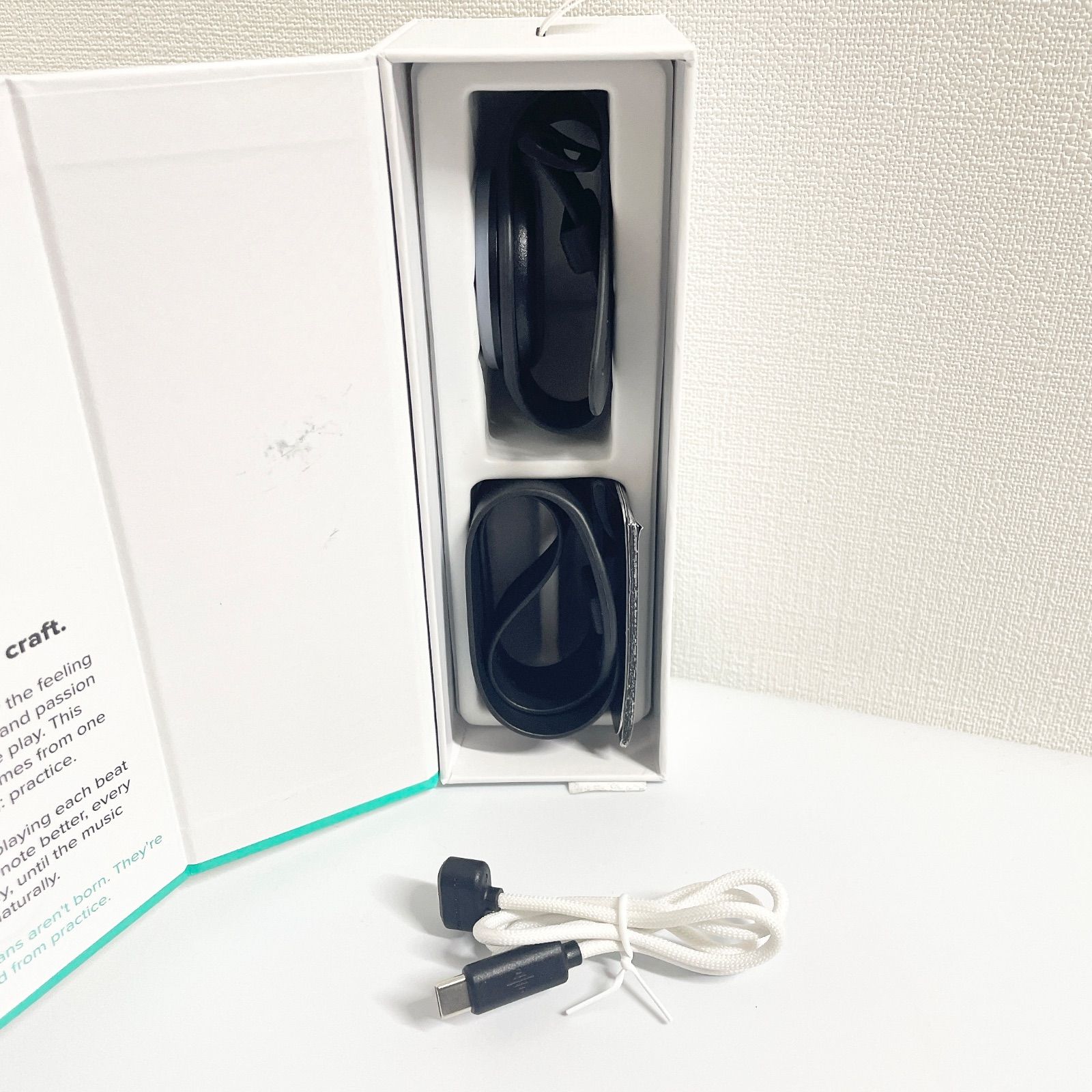 Soundbrenner Pulse ウェアラブルメトロノーム 箱・付属品付き 美品】Soundbrenner Pulse Smart vibrating ウェアラブル