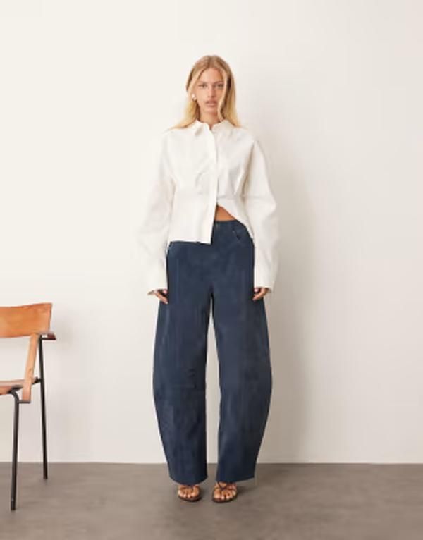アレンジ レディース ボトムス カジュアルパンツ スエード ARRANGE Sydney suede high waisted barreleg pants NAVY ネイビー