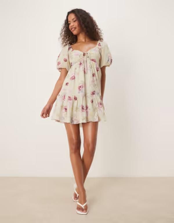 ジーナトリコ レディース トップス ワンピース フラワー柄 プリント ミニ フラワー Gina Tricot puff sleeve tie front mini dress floral print