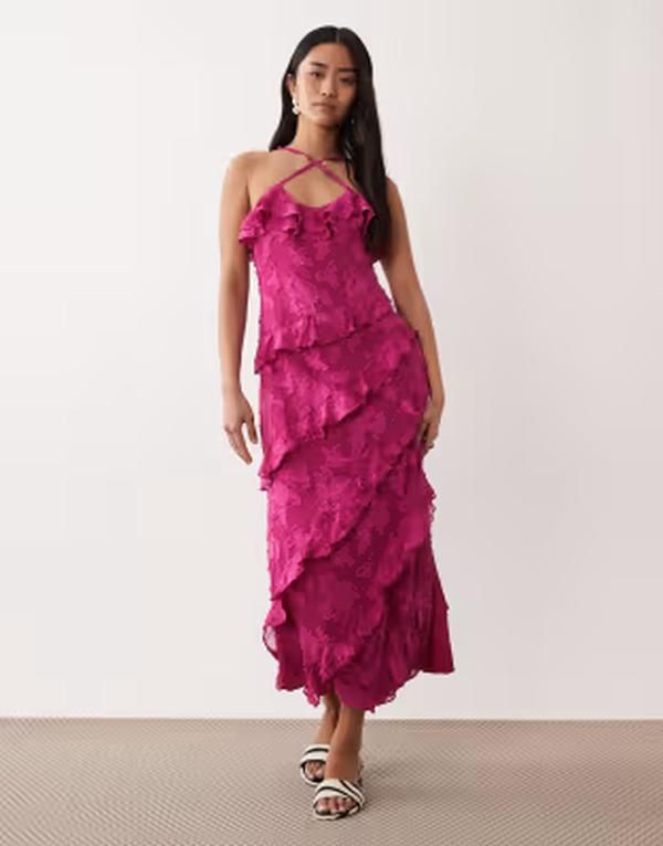 プリティラヴィッシュ レディース トップス ワンピース フリル Pretty Lavish ruffle jacquard crosstrap midaxi dress in berry Very B