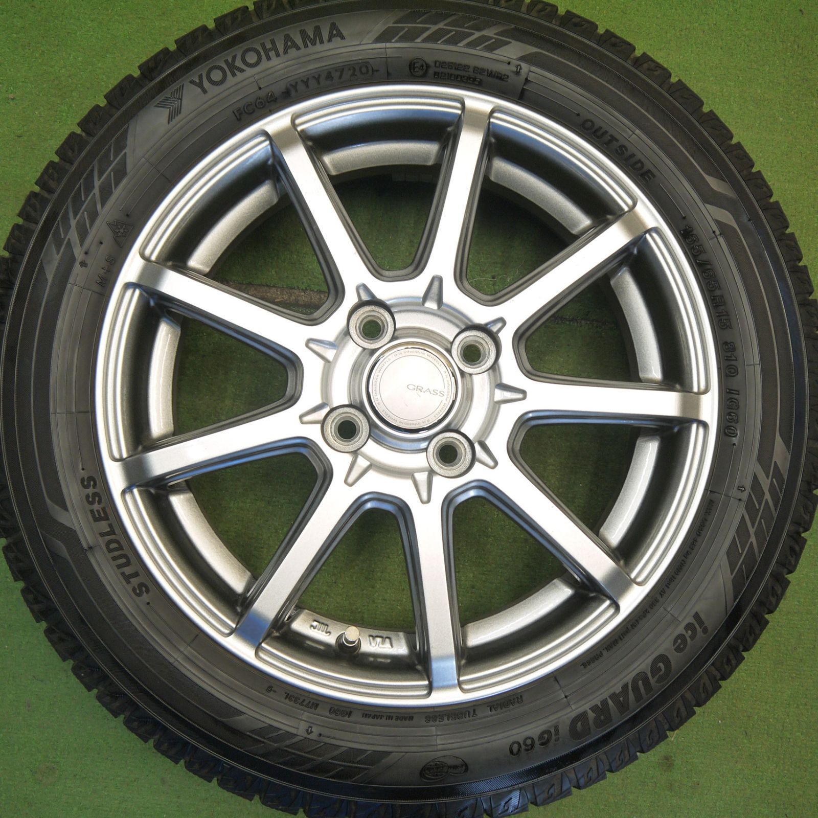 キレイ☆スタッドレス 165/65R15 ヨコハマ アイスガード iG60 GRASS