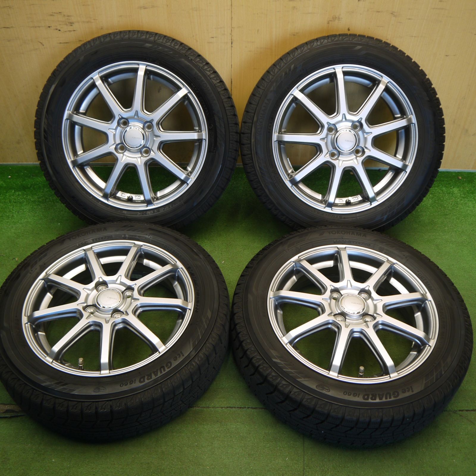 タフトYOKOHAMA iceGUARD iG60 15インチ スタッドレス