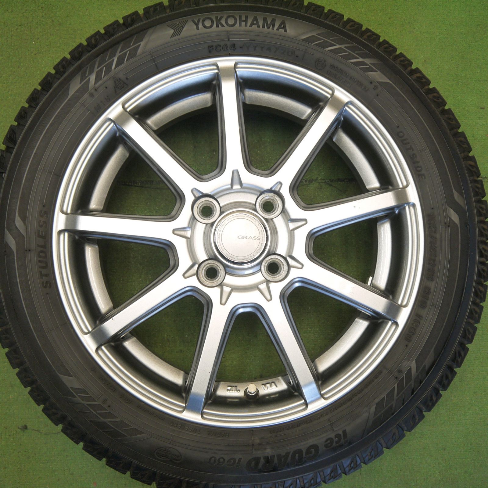 キレイ☆スタッドレス 165/65R15 ヨコハマ アイスガード iG60 GRASS 
