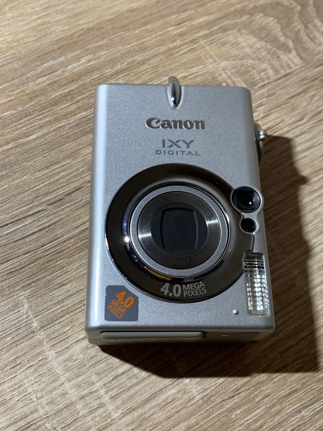 1802 Canon IXY DIGITAL 450 シルバー ジャンク品 デジカメ【コ