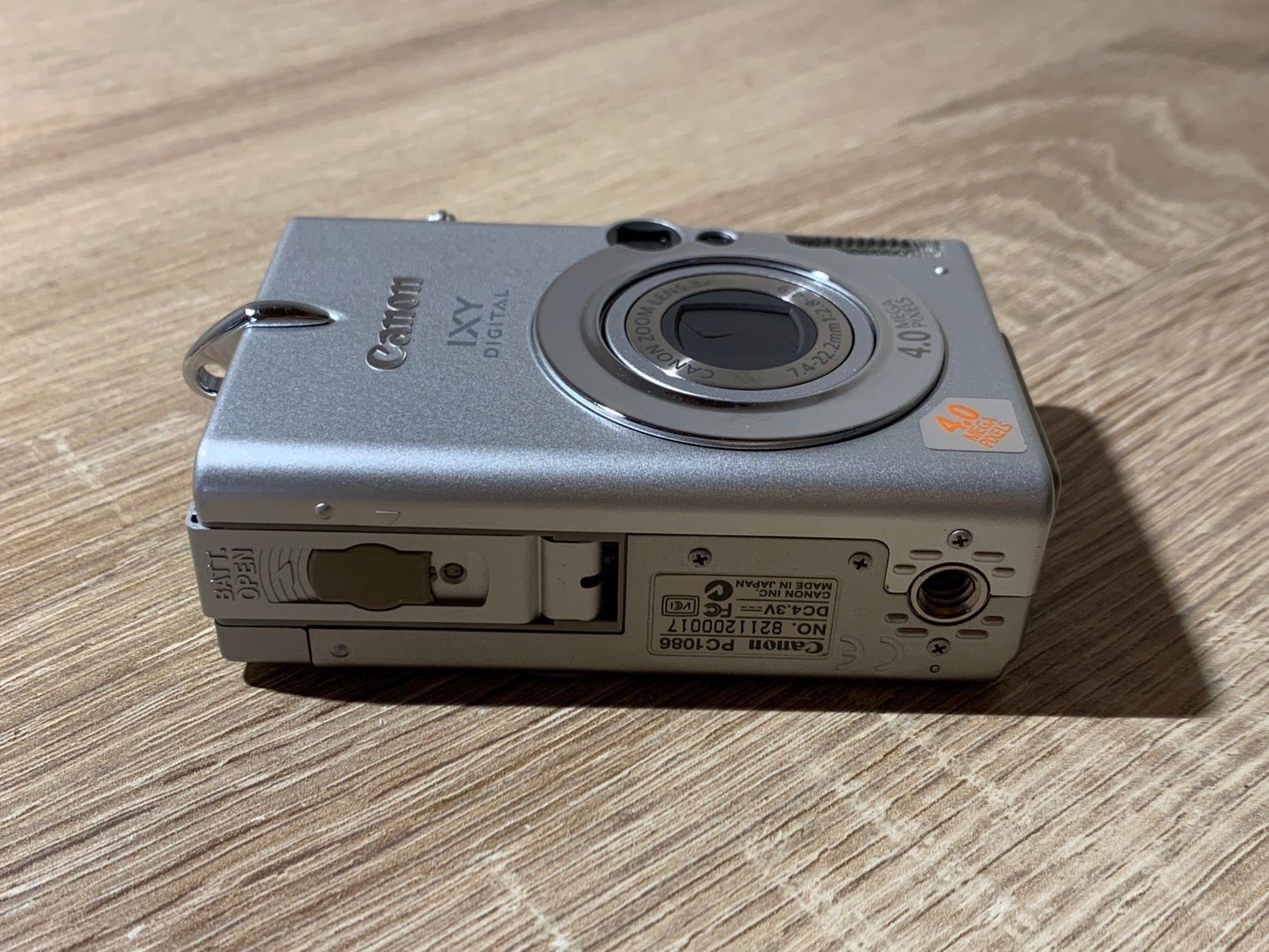 1802 Canon IXY DIGITAL 450 シルバー ジャンク品 デジカメ【コ