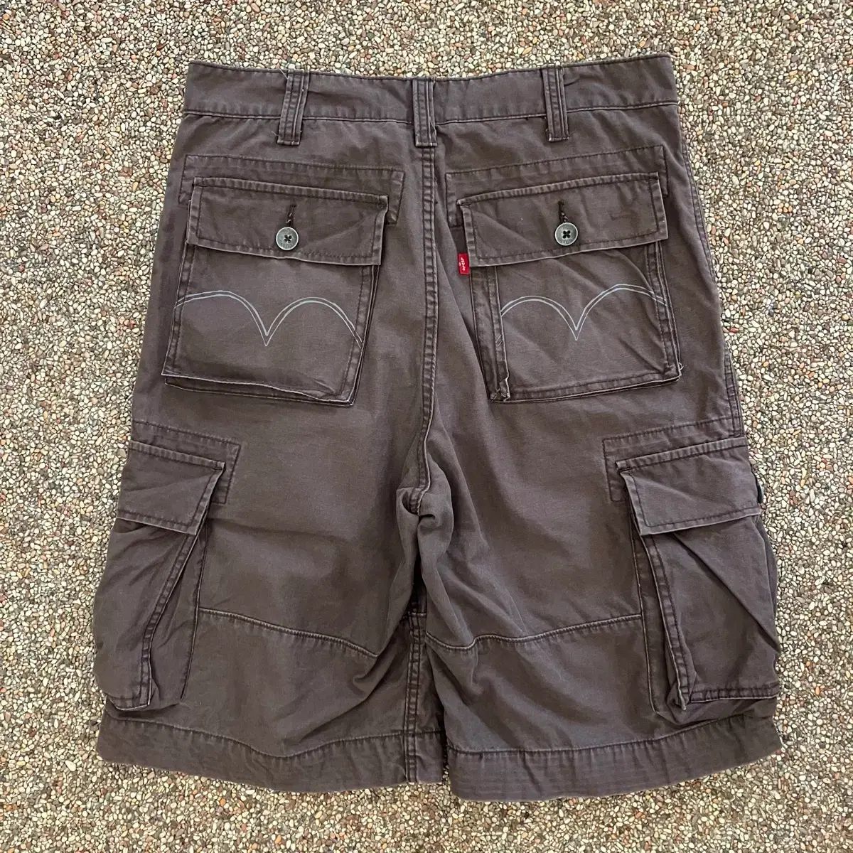 30 リーバイス カーゴ ショーツ ハーフパンツ ダークブラウン