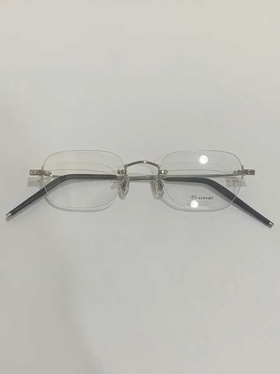 正規品/新品 E5アイ반 L2(51) c STST
