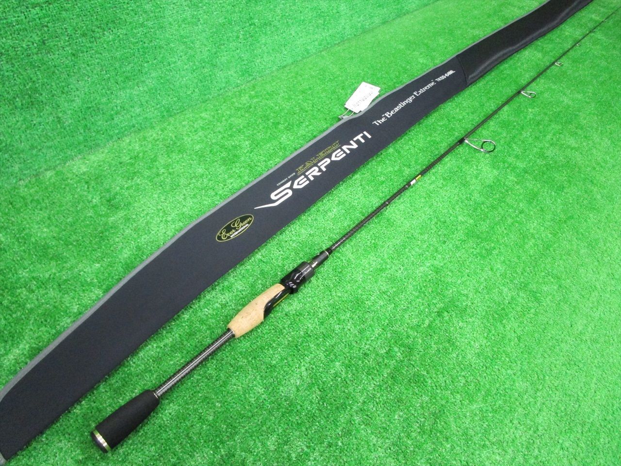 EC栗　（超美品）　エバーグリーン　カレイド　セルペンティ　TKSS-64ML　ビースティンガーエクストリーム