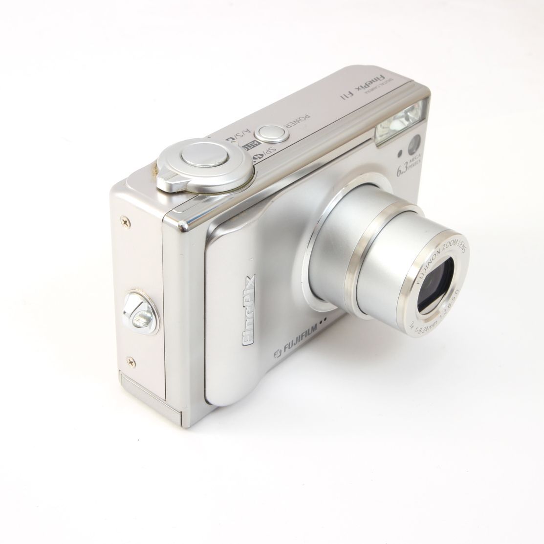 FUJIFILM フジフィルム FinePix F11 シルバー コンパクトデジタル