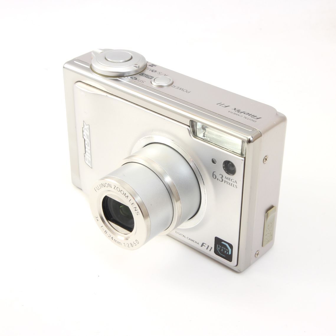 FUJIFILM フジフィルム FinePix F11 シルバー コンパクトデジタル