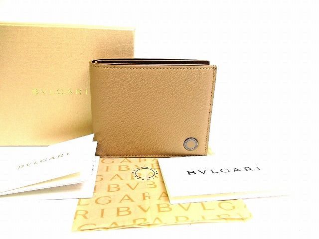 ブルガリ BVLGARI グレインレザー ブルガリ ブルガリ マン 二つ折り 財布 札入れ コンパクト財布 メンズ 【未使用保管品】