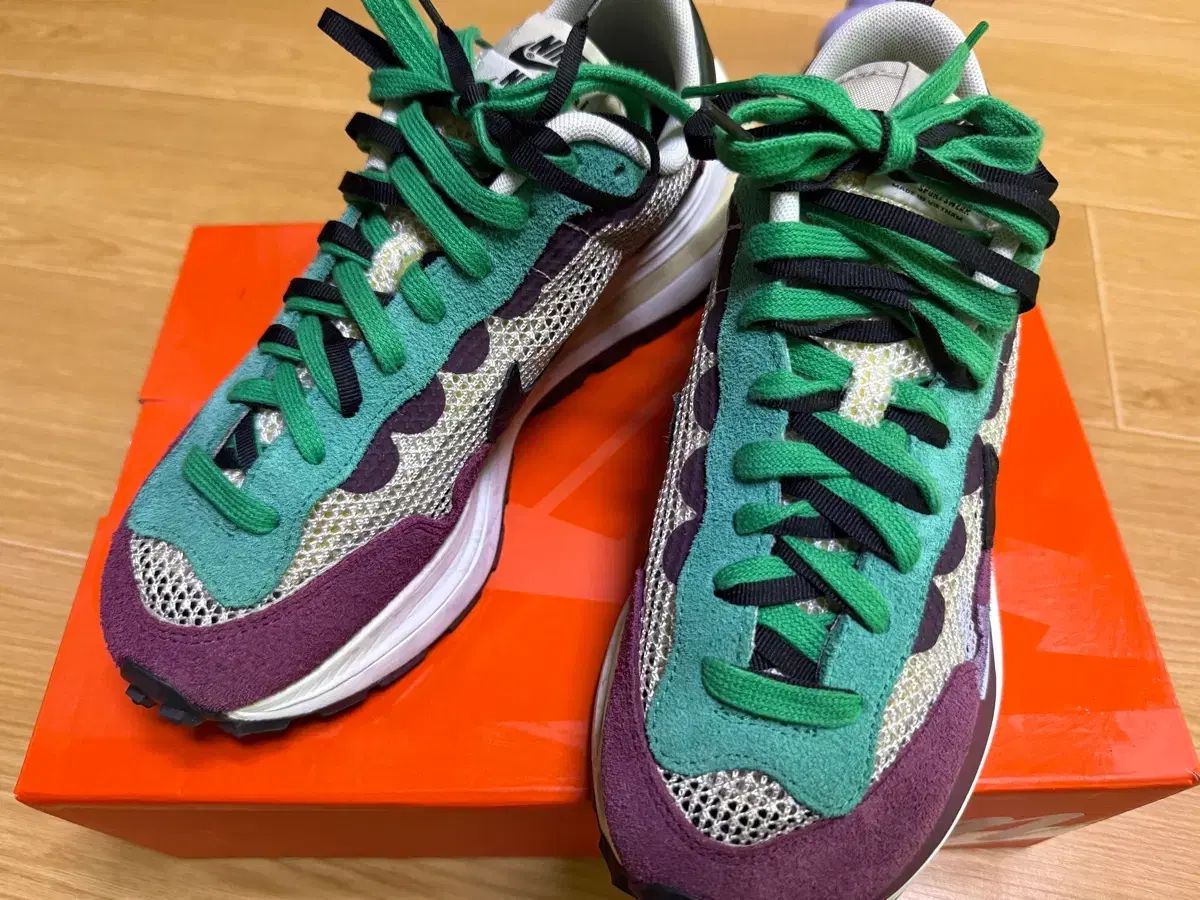 260 NIKE SACAI ヴェイパーワッフル